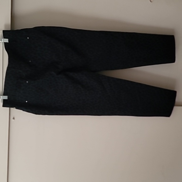 Size 12 jeans from 89th Madison - Picture 2 of 4